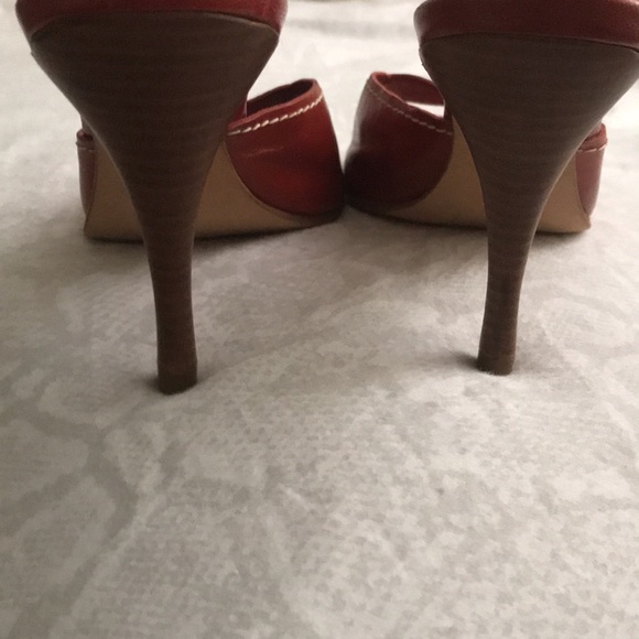 Bernardo reddish color slip ons - Picture 5 of 8